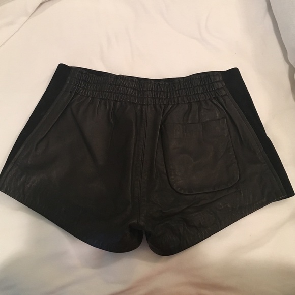 Leather Rag & Bone shorts - Picture 2 of 4