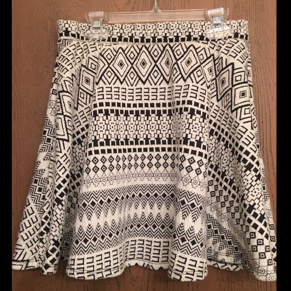 Black and White designed skater skirt