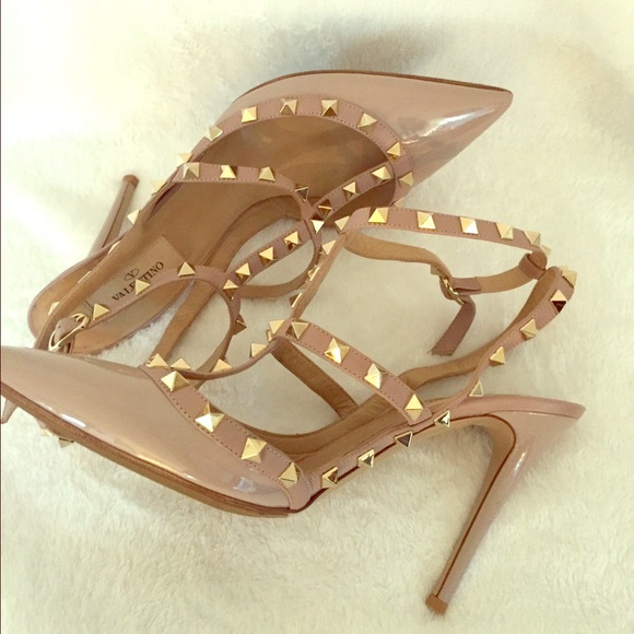 VALENTINO patent leather studded pumps