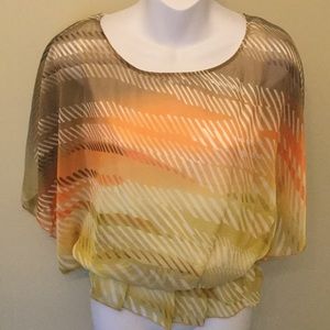 Cropped blouse w/ elastic waistband