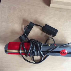 Chi ultra straightener 400•