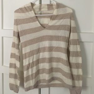 Banana republic sweater