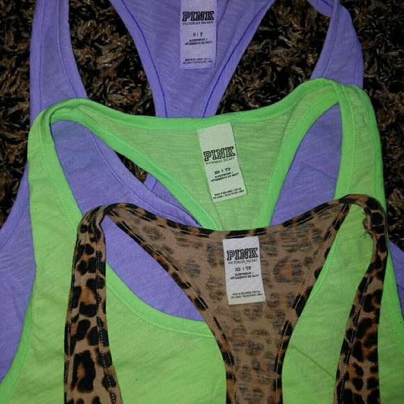 Victoria secret pink size small and xsmall tanks - Picture 2 of 2
