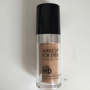 Make up Forever ultra hd foundation