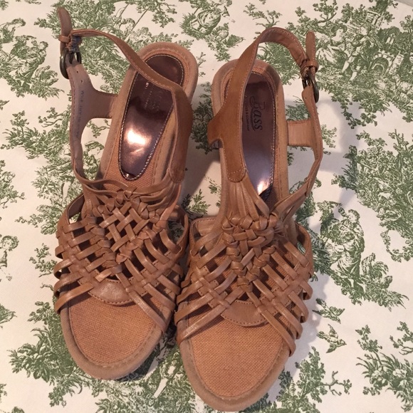 Bass "Blare" Nude Wedge Sandal Size 8.5 Never Worn