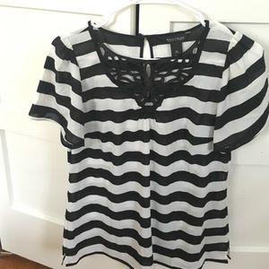 White House black market top