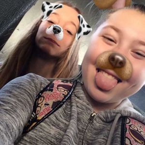 Meet your Posher, Eva