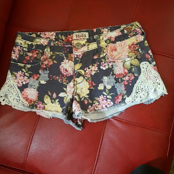 Mudd shorts juniors 7