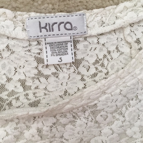 White lace top - Picture 2 of 2