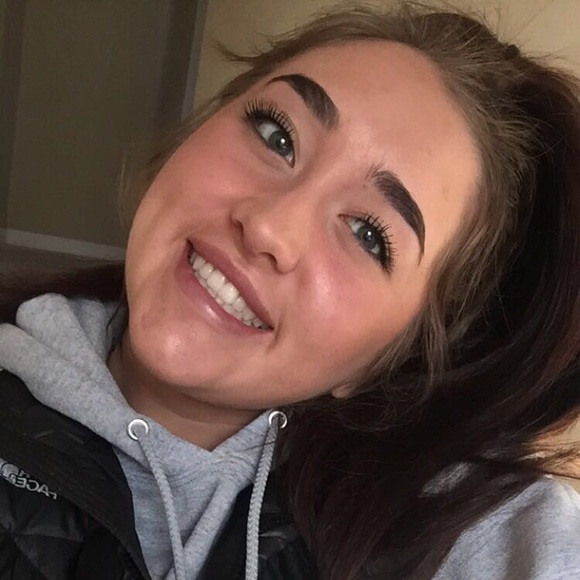 Meet your Posher, Kaitlin