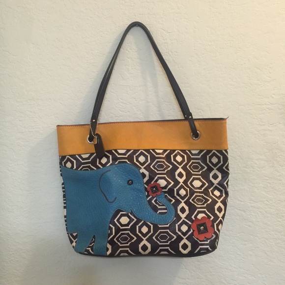 Relic Elephant Purse