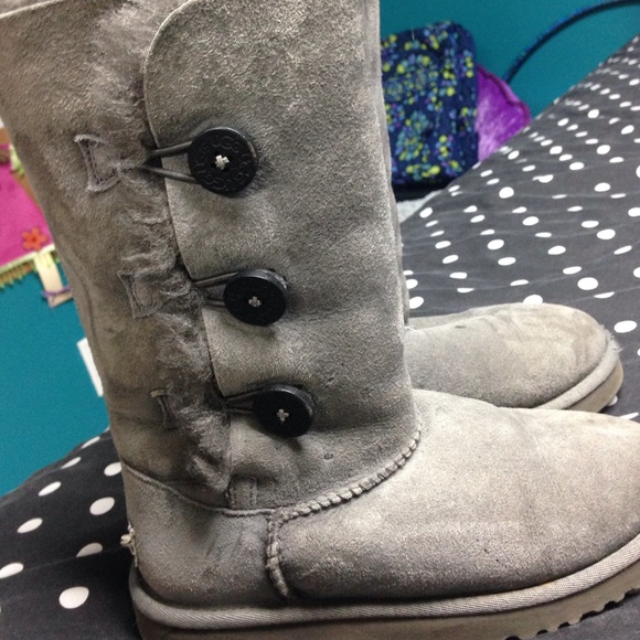 Bailey Button Uggs