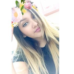 Meet your Posher, Yazivette