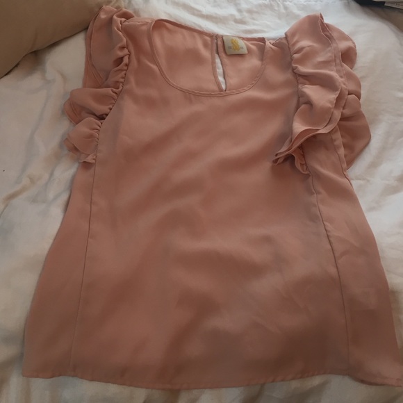 Ruffles Sleeved Tank