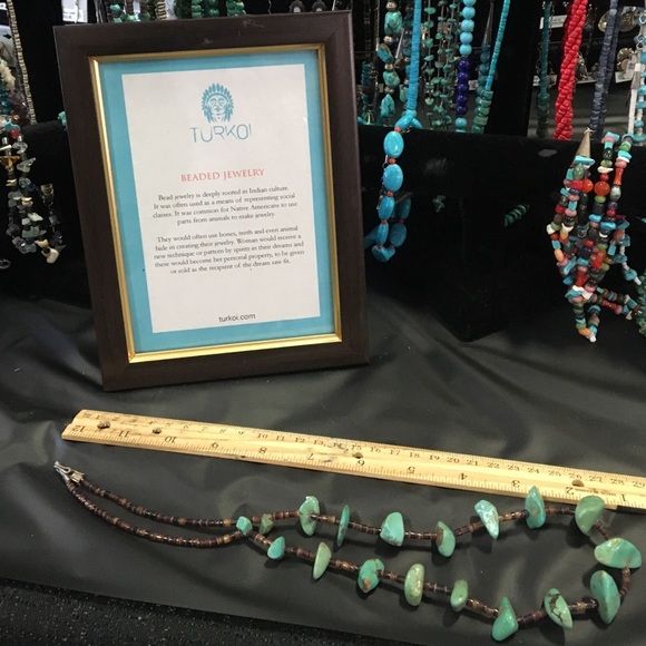 Turquoise and Heshi Shell Vintage beaded Necklace - Picture 3 of 4