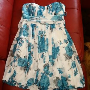Speechless Dress Size M