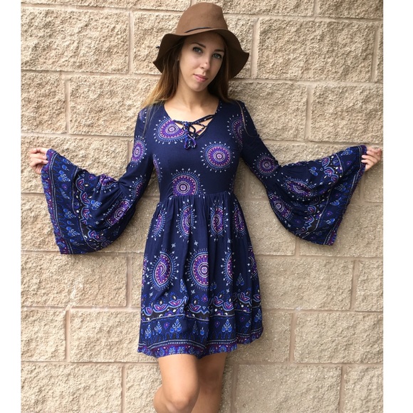 Boho Medallion Print Shift Dress - Picture 2 of 3