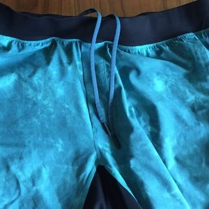 Men's large lulu liner less core short