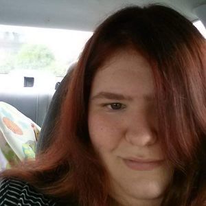 Meet your Posher, Gena