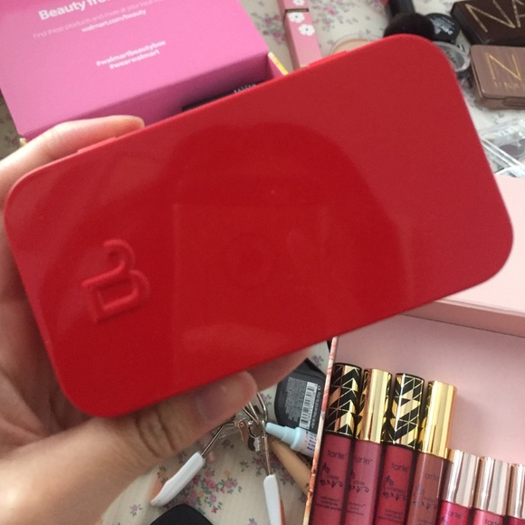 Bite beauty Rewind holiday tin