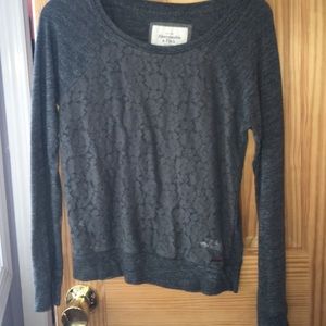 Gray floral patterned long sleeve shirt