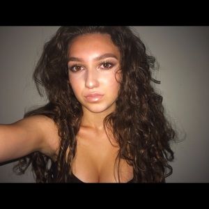 Meet your Posher, Hevyn