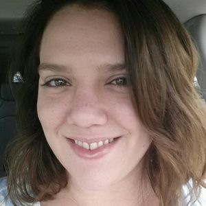 Meet your Posher, Angie