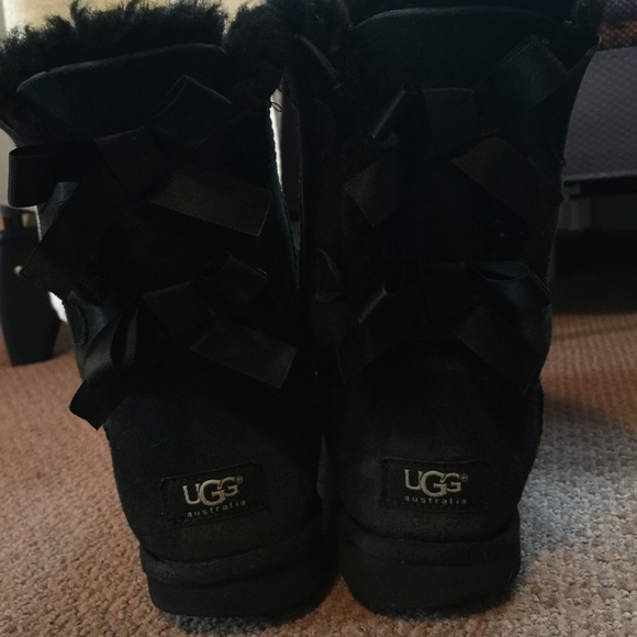 Ughh boots. Size 7