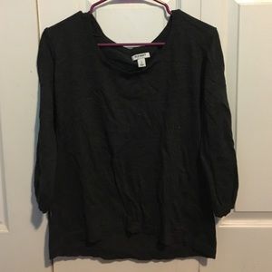 Light weight sweater