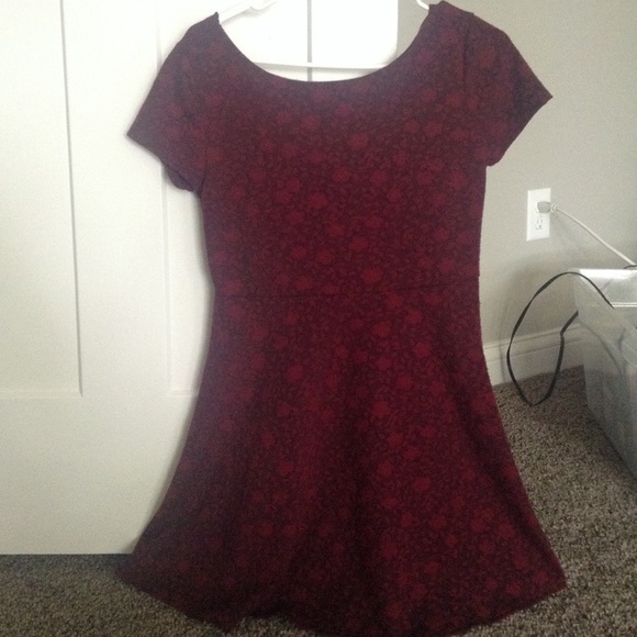 Red floral skater dress forever 21