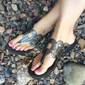 Pr!vo by Clarks, Barely Worn Sandals Size 9.5