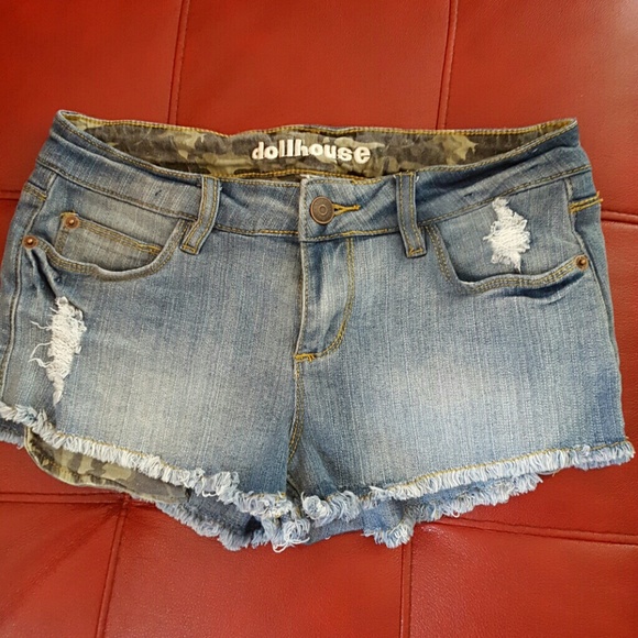 Juniors Dollhouse denim shorty shorts Size 5/6