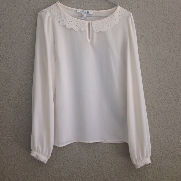 Forever 21 creme blouse