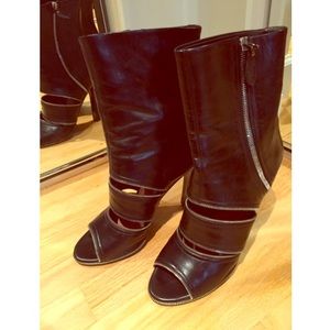 Azzedine Alaïa zipper boots size 41