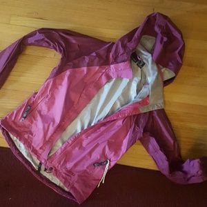 Marmot ex small wind breaker/rain coat