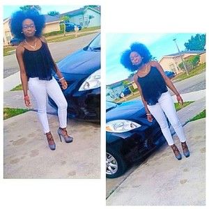 Meet your Posher, Vanessa