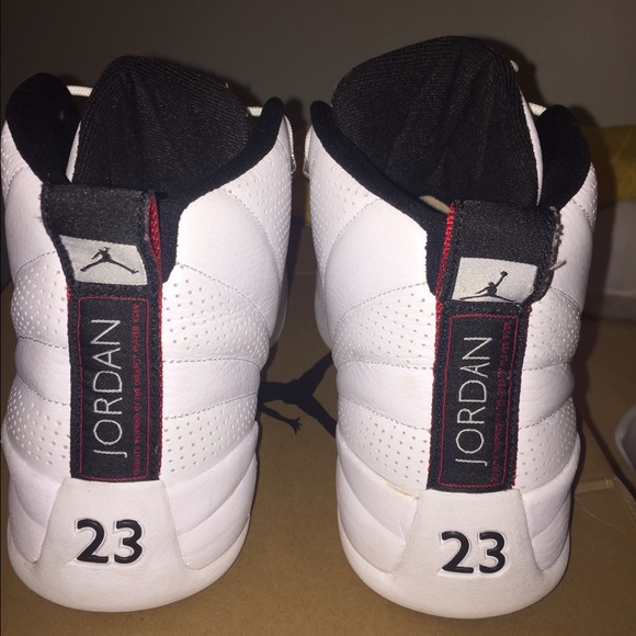 Jordan 12 Rising Sun - Picture 2 of 2