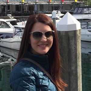 Meet your Posher, Melissa