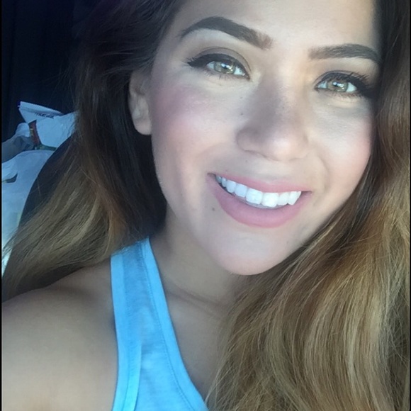 Meet your Posher, Kimberly