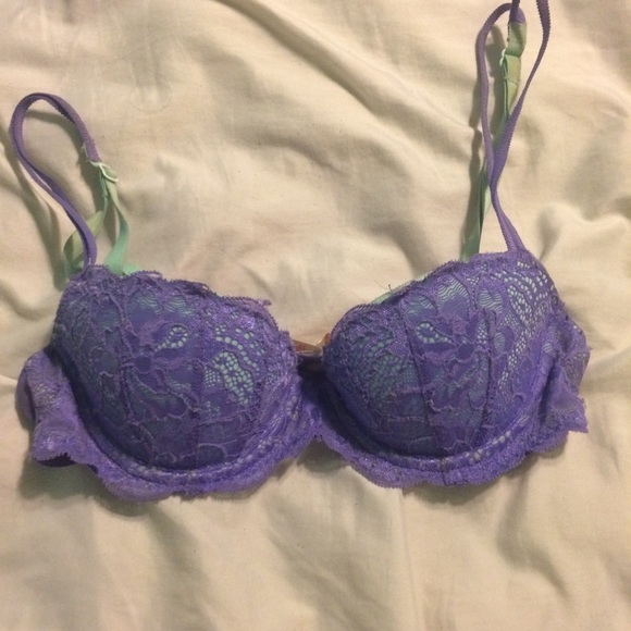 Pink VS date bra!