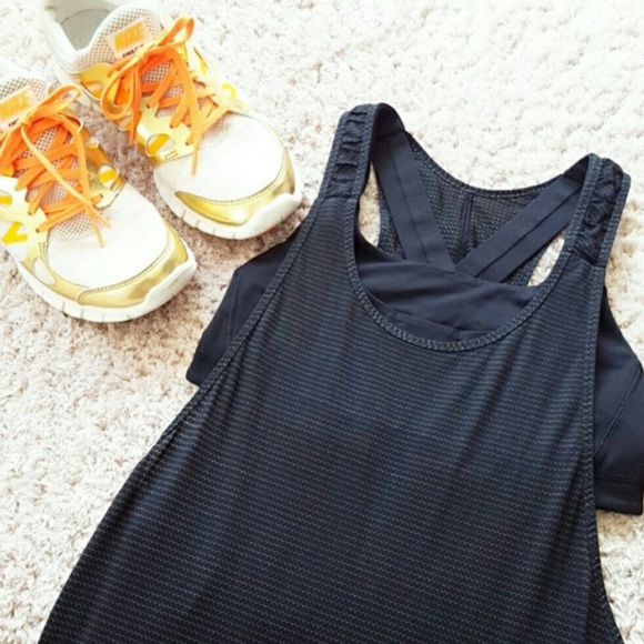 Lululemon Black Tank Top - Picture 3 of 3