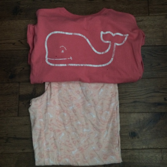 BEST OFFER: vineyard vines pajama set
