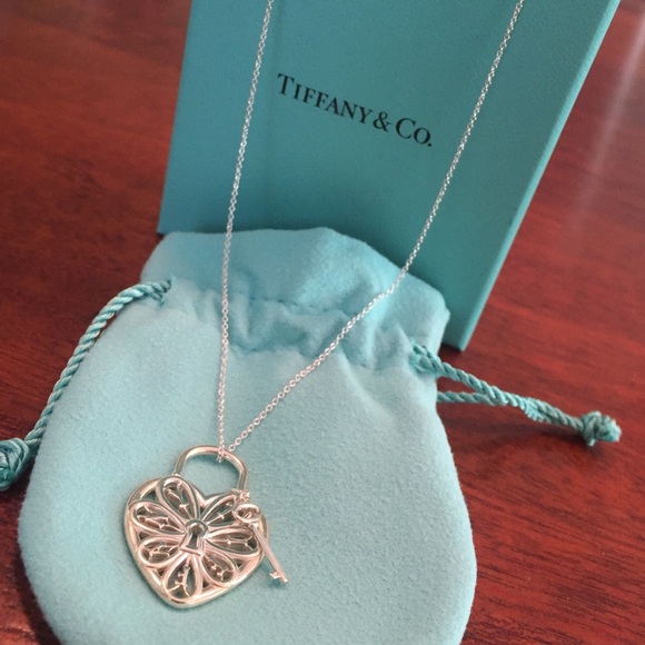 Tiffany Heart Lock Medium Pendant w 18 inch chain