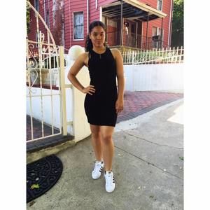 Meet your Posher, Vanesa