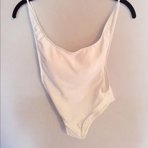 Spaguetti straps Bodysuit