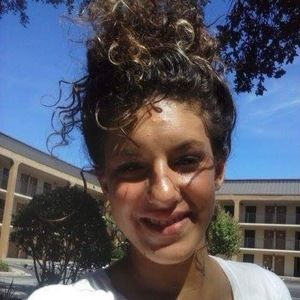 Meet your Posher, Veronica