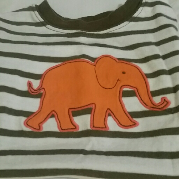 Carter's 3 piece set 24 months - Picture 3 of 3