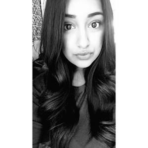 Meet your Posher, Roxanne