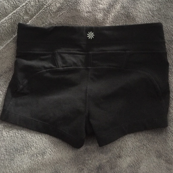 Athleta connect black small shorts