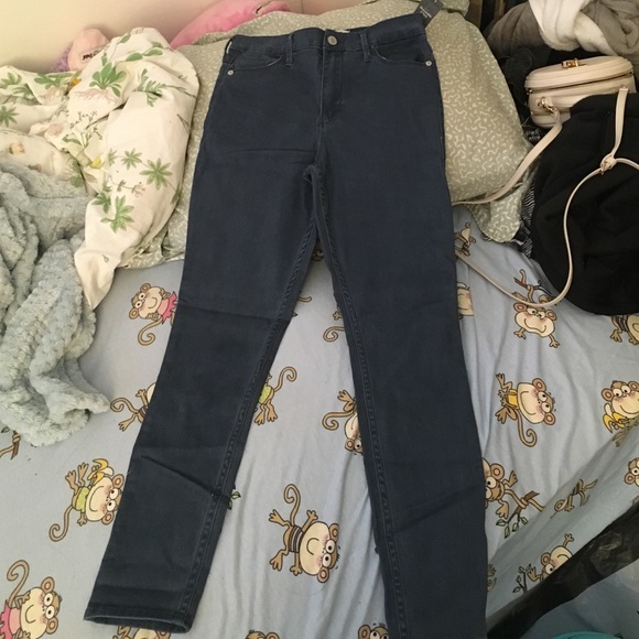 A&F High Rise Ankle Jeans